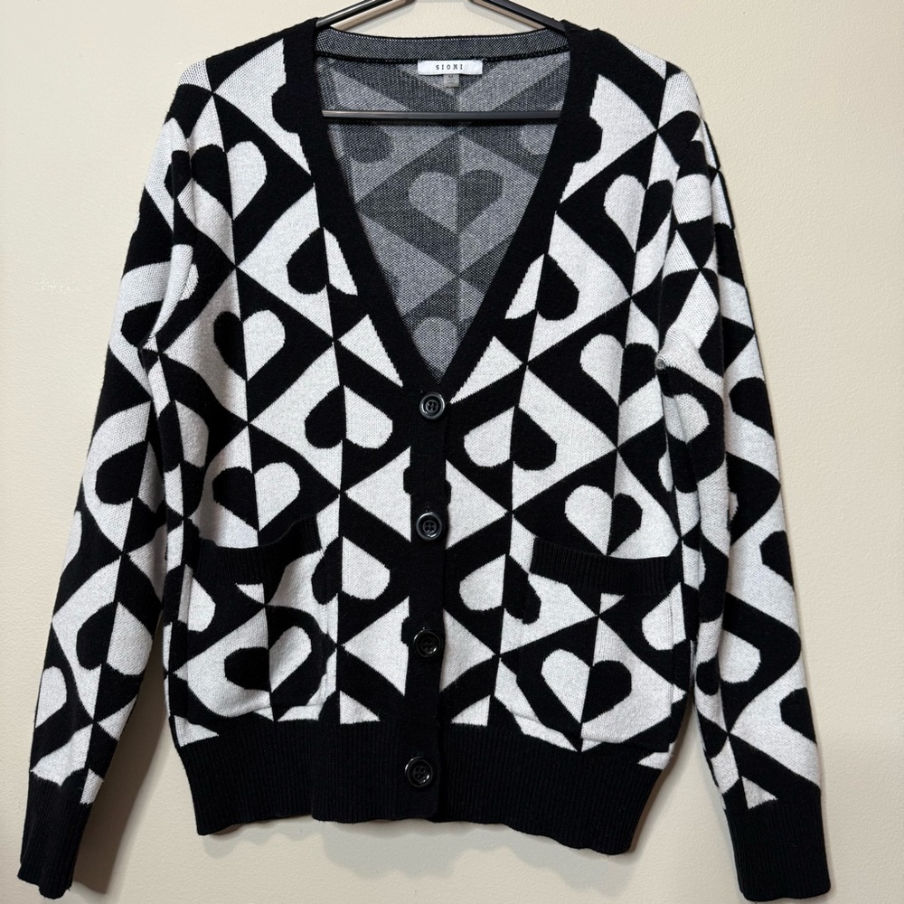 Sioni Black and White Geometric Heart Cardigan